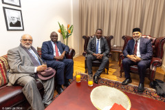 tanzania-delegation-meets-ameer-sahib-baitul-futuh