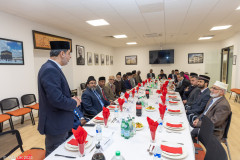 Tanzania-delegation-meet-Ameer-Sahib-Baitul-Futuh-22.05.2024_007A3394